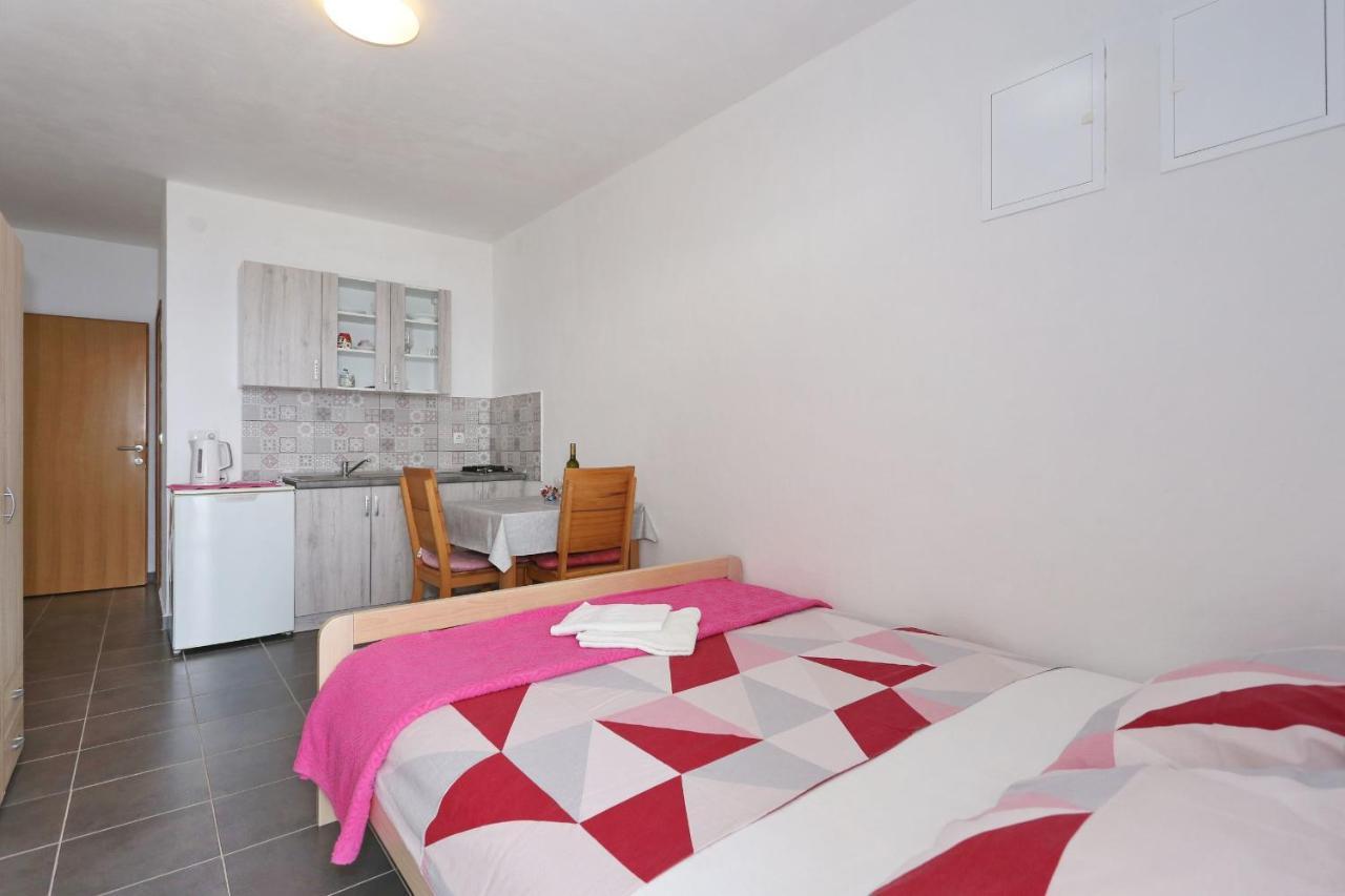 Apartments Vlado I Vesna Rtina Εξωτερικό φωτογραφία