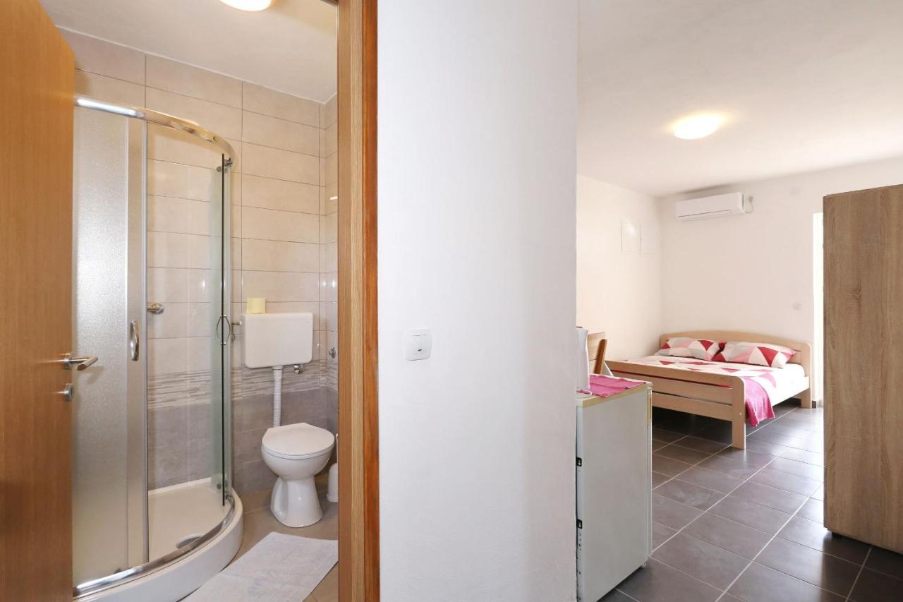Apartments Vlado I Vesna Rtina Εξωτερικό φωτογραφία